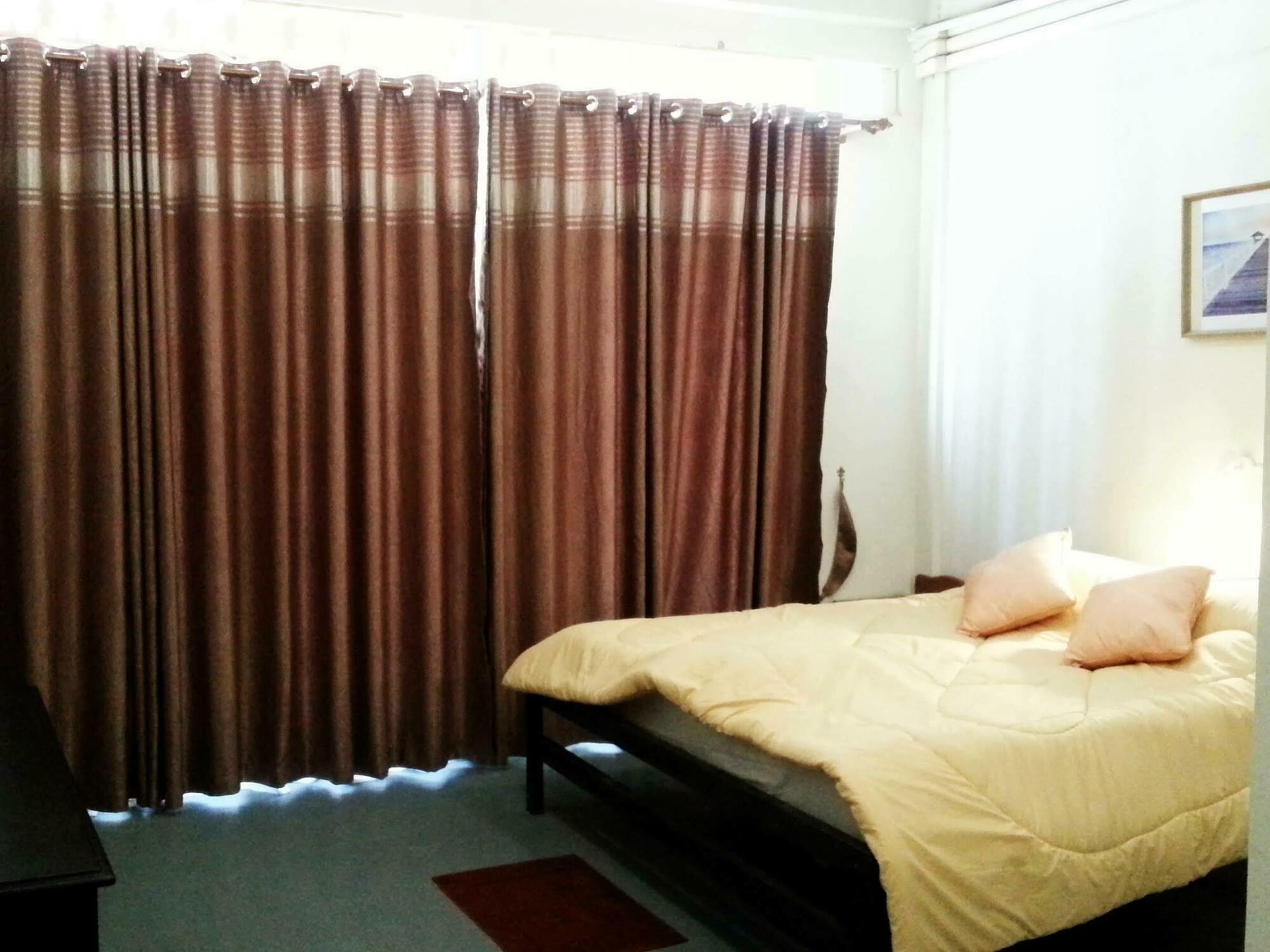 Gotum Hostel 2 & Money Exchange Phuket Exteriér fotografie